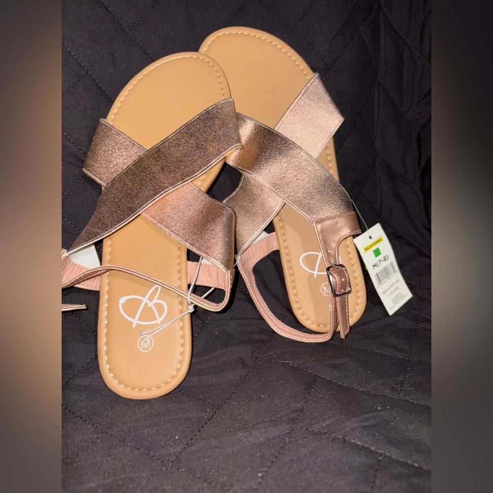 Women's Metallic Sandals (7-9)